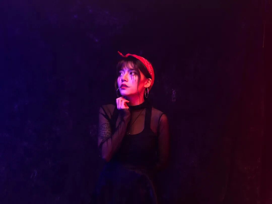 The three-day countdown for "Kill that rose" show!
