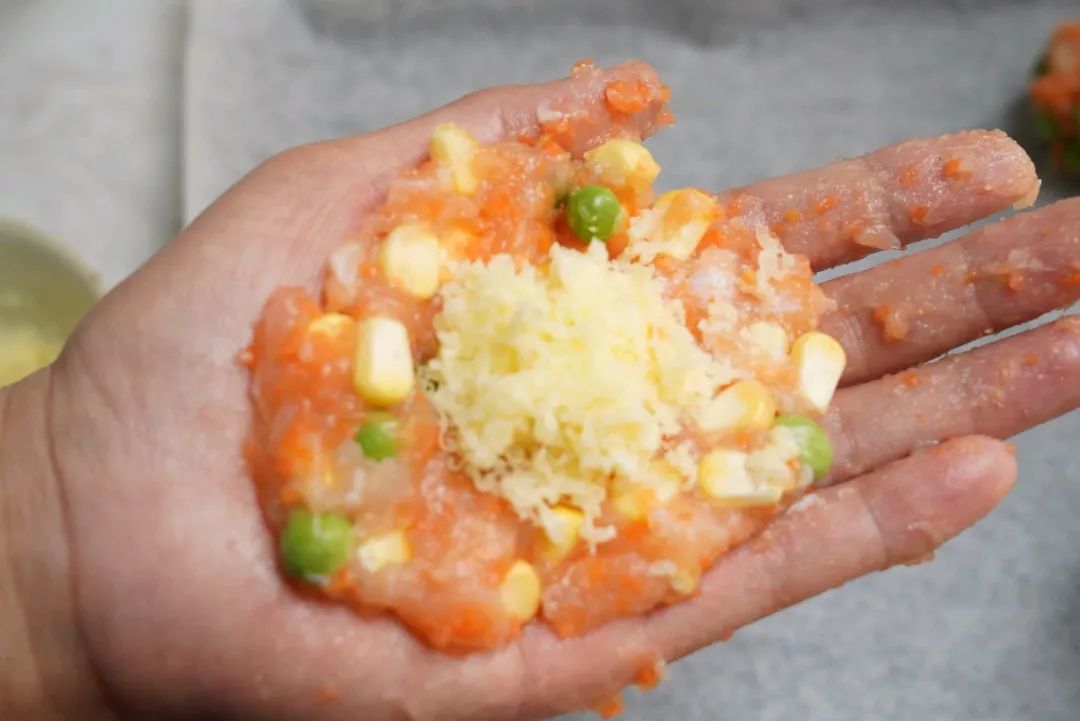 - 芝士拉丝鱼肉饼 --微信头条网 - 芝士拉丝鱼肉饼 -