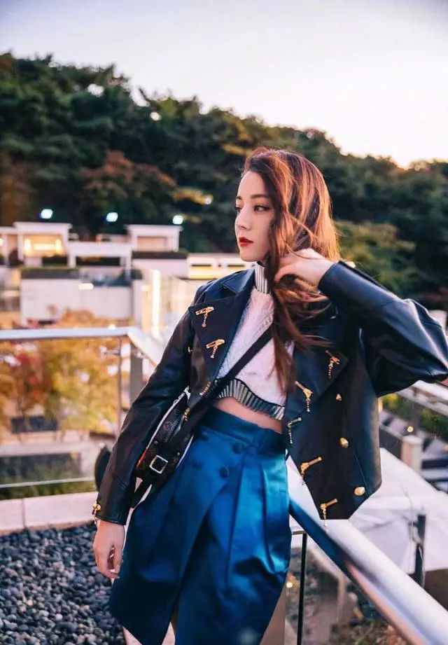 迪麗熱巴韓國走秀驚艷全場，韓媒評價：特別的美貌 時尚 第10張