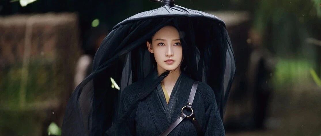 一播出就登上热度榜第一，李沁新剧击败了《隐秘的角落》