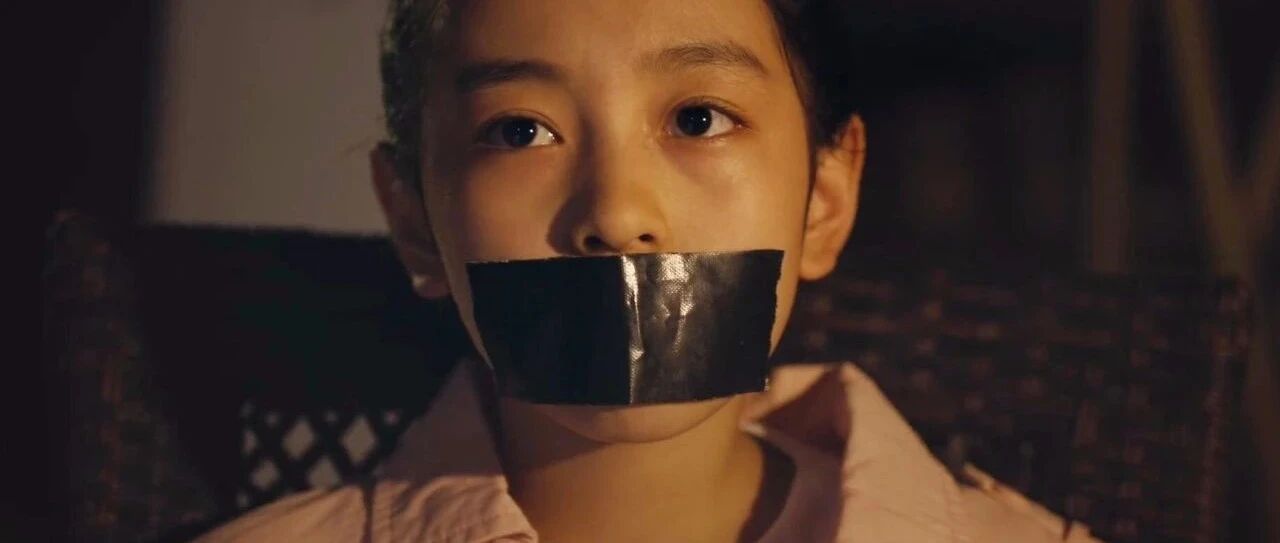 又一部国产爆款诞生，一开播就冲击网剧天花板!