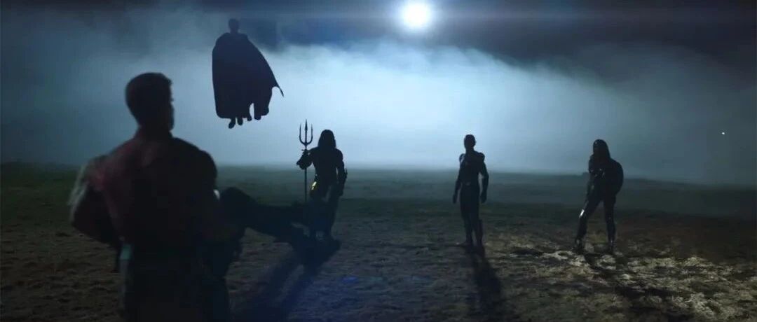 全剧播完从8.4分飙到9.4分，DC终于又成就一部生猛新作！