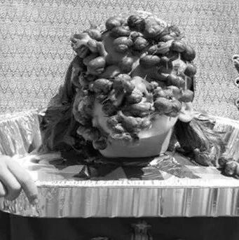 21个最新「变态」世界纪录，你能坚持看到第几个？