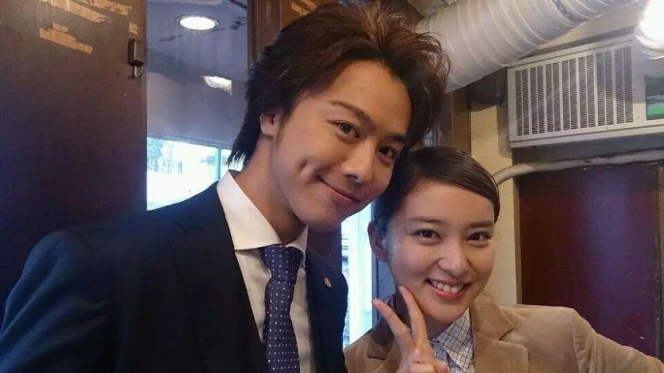 90後女演員也結婚了 武井咲takahiro宣佈結婚 已懷孕3個月 日劇與音樂部屋 微文庫