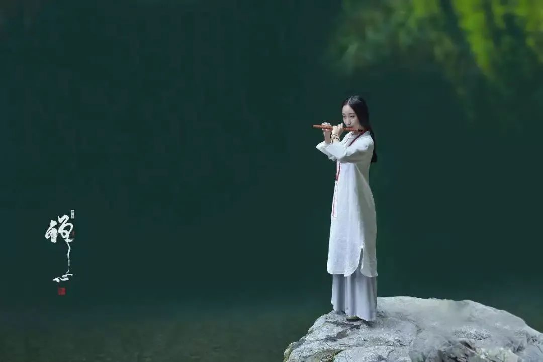 鸢尾花:女人的清醒和男人的糊涂-微信头条网 鸢尾花:女人的清醒和男人的糊涂