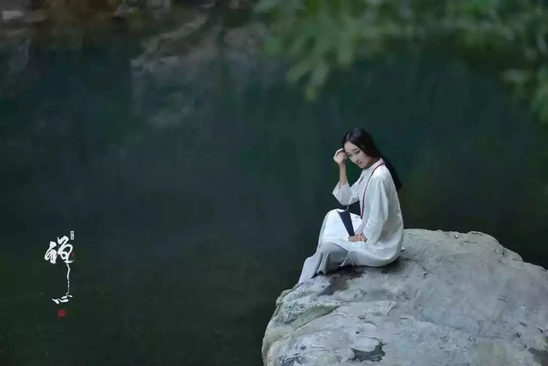 鸢尾花:女人的清醒和男人的糊涂-微信头条网 鸢尾花:女人的清醒和男人的糊涂