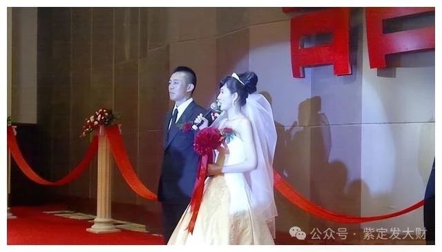 潘雨辰:与大11岁丈夫离婚后独自带娃,那两年婚姻令我害怕至今