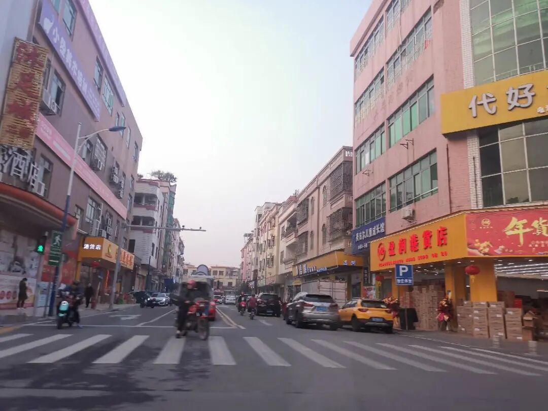 广州番禺区「*铸·铂瑞云湾」28000元/㎡，新盘开盘 一线江景