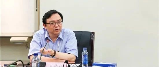 送别2021！“坚”字当头盘点 汽车产业人物篇