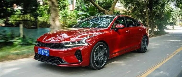 CT5/皓影/领克05/Model 3，25万内动力、颜值兼得，怎么选才不会错？