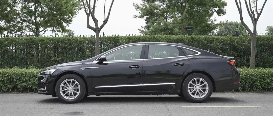 21.98万起买高端车 过年前买这些车型最有面子！