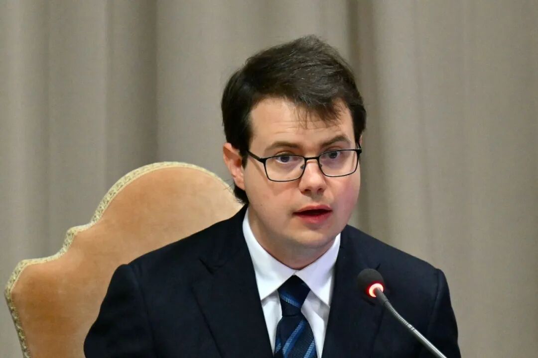 Encyclique du pape Léon XIV : qui est Christopher Olah, le chercheur en IA  qui coprésente « Magnifica humanitas » ?