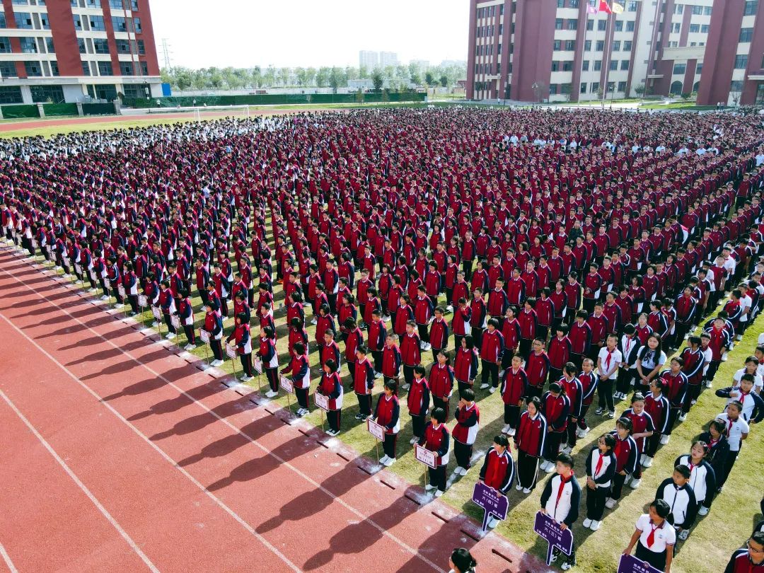 黄冈学校泾河新城分校_黄冈学校_黄冈学校在哪里