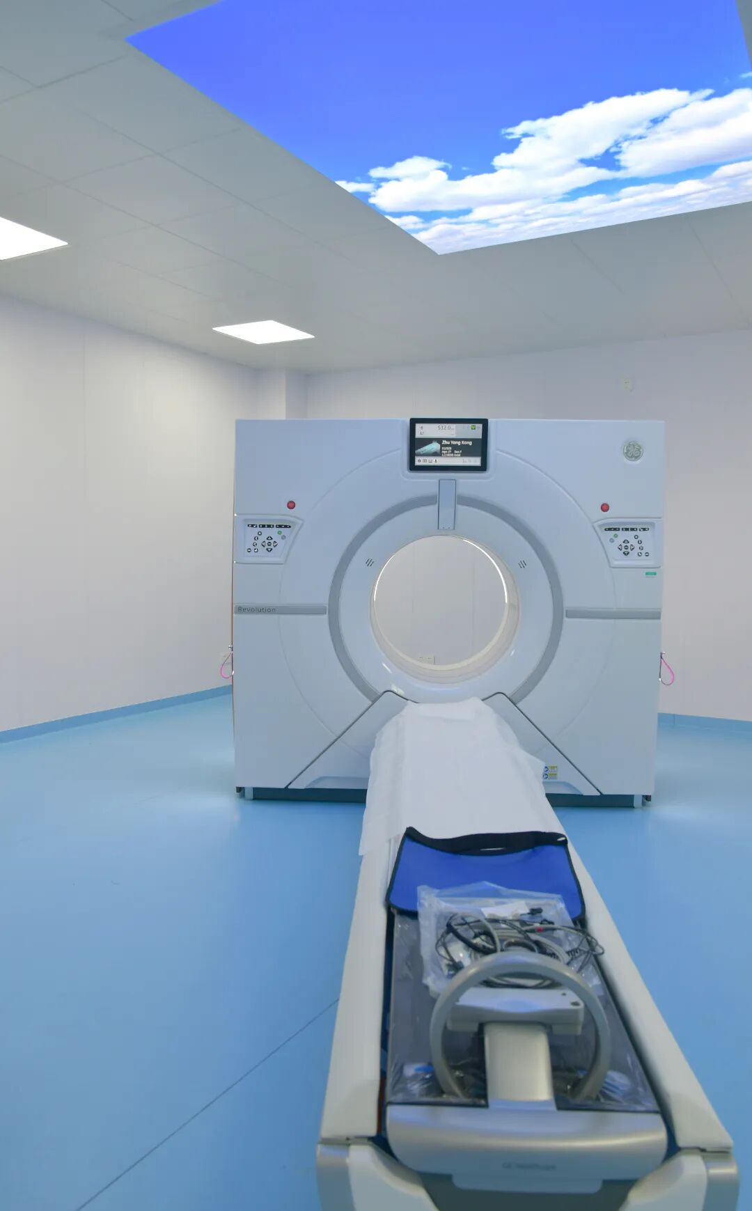 ge ct有哪些型号更快！更精准！我中心最新引进CT界的航母—Revolution 256排CT_https://www.jmylbn.com_新闻资讯_第1张