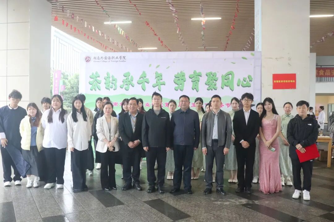 f58ac12eebc16d12a7bccb310d804072.jpg