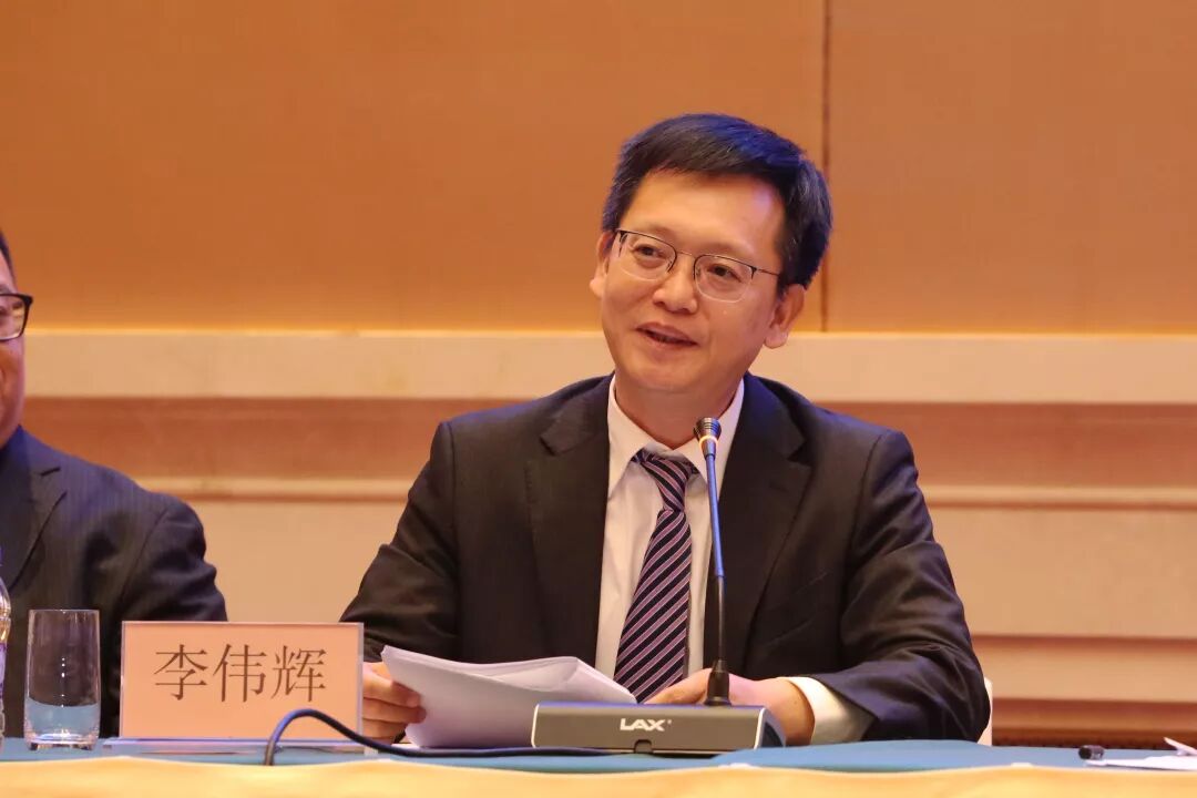 横琴新区党委副书记李伟辉表示,期望横琴新区专用导游证能够进一步