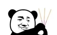 泰国肯德基新品：炸鸡桶当香炉，鸡肉串当香烛！称是为了庆祝春节？（组图） - 9