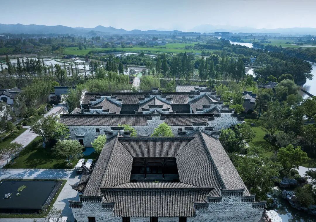 德胧酒店集团通兑套餐春节不加价199元含早温泉亲子