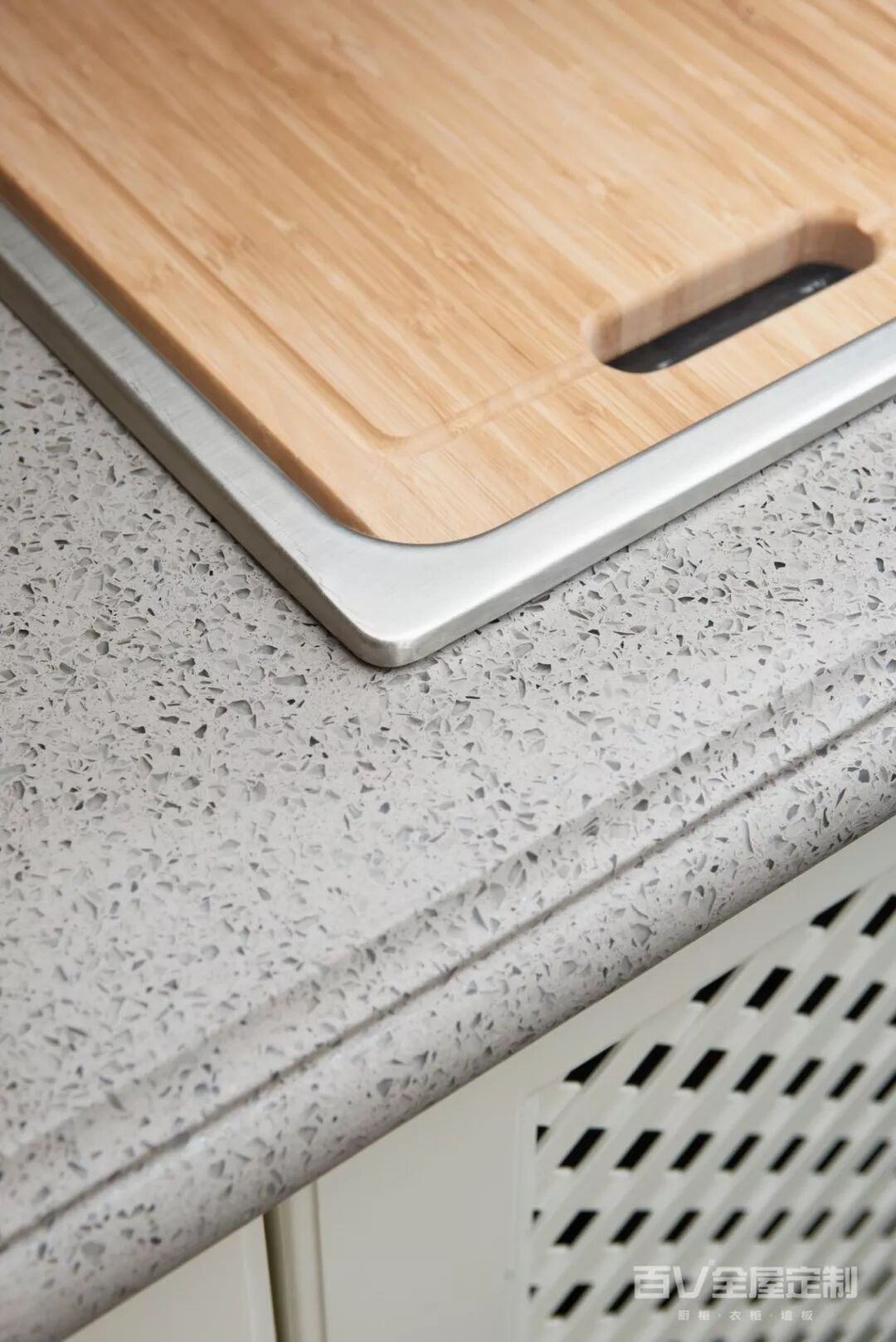 百V橱柜 欧式风格曼妙华尔兹橱柜效果图_5