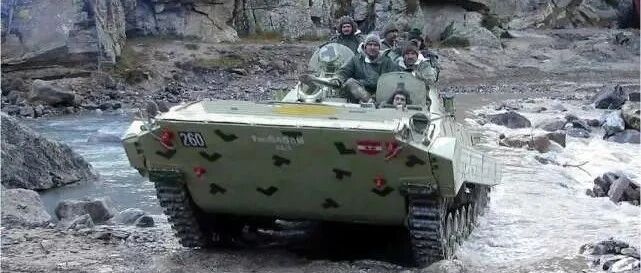 印军急了！购149辆二手步兵战车，薄皮大馅，红箭10打都浪费