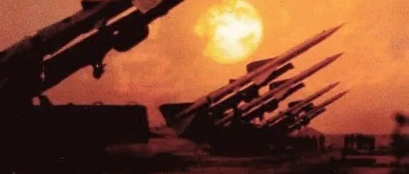 【视频】U2来犯，二营长不拿意大利炮，连发三弹，6秒击落敌机