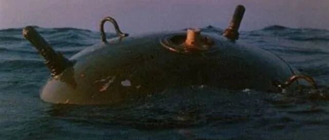 失控了！乌克兰420枚水雷，已漂到黑海口，土耳其宣布关闭海峡