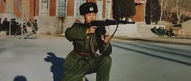 从士兵突击到金刚川！张译竟是24军老兵，太本色