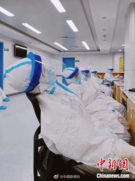 3万名医护人员撤回，我最担心的事情发生了…（组图） - 17