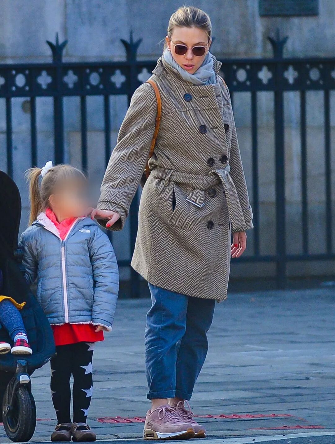 這位刷爆朋友圈的百億女神，你真的了解嗎？