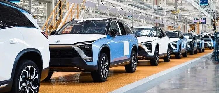 新势力首月战绩公布：三家超万辆，蔚来又“掉队”