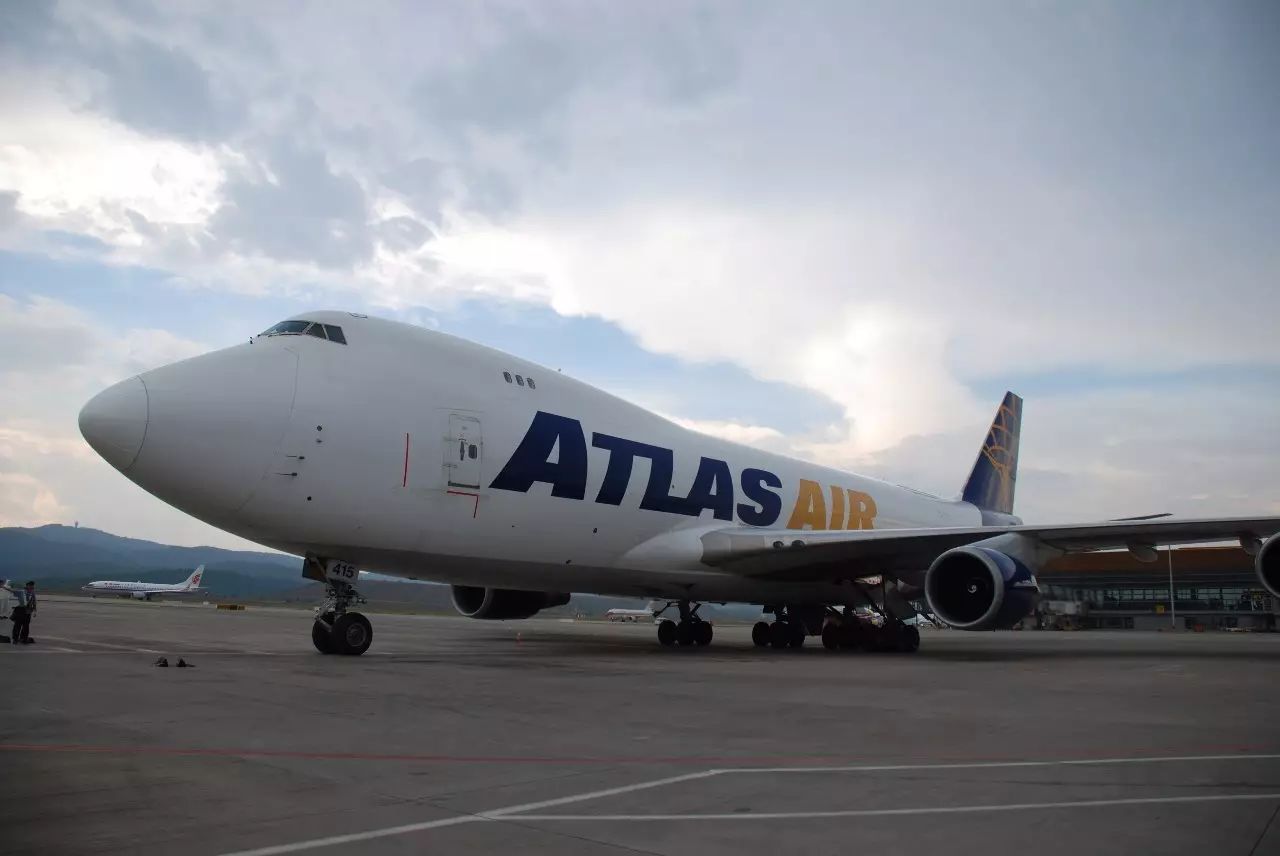 2017年6月13日--16:40分,一架美国阿特拉斯航空公司国际货包机播音747
