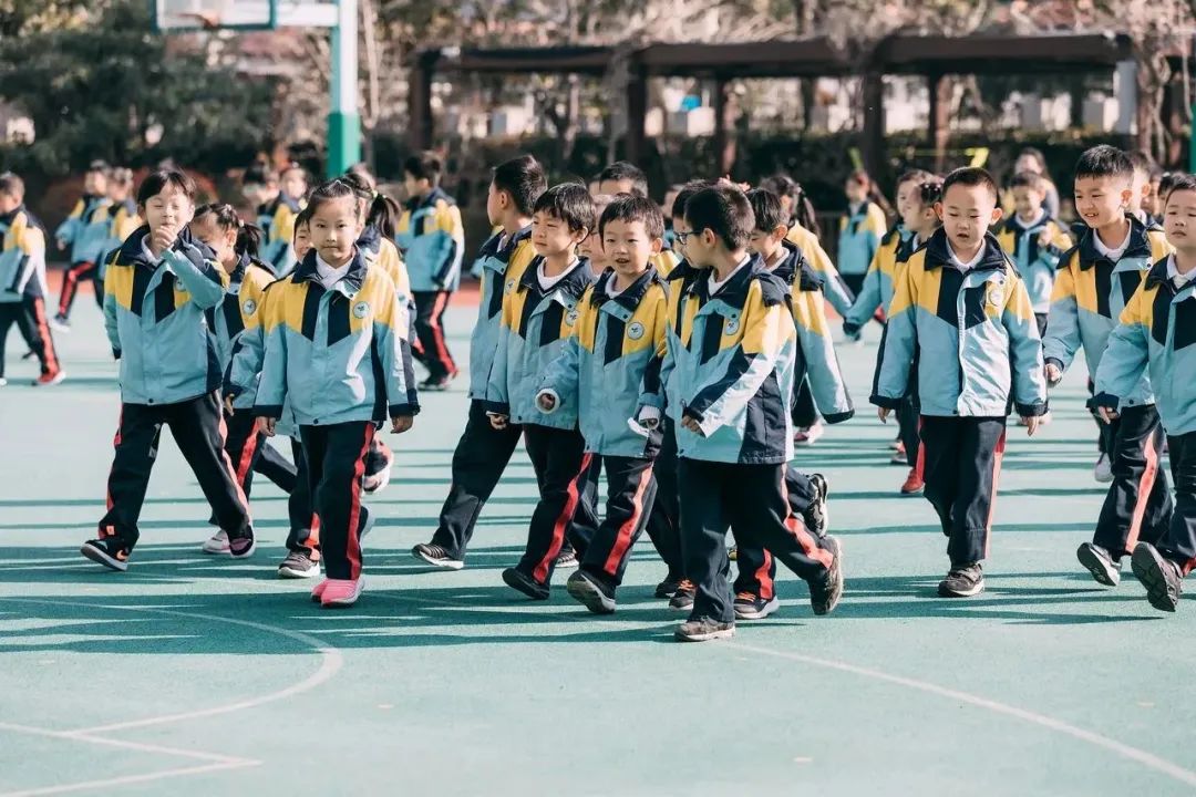 上海民办小学收费吗_上海民办学校小学_上海四大民办小学