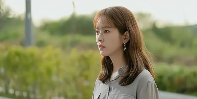 “儿媳不检点”孙子和老公和公公分别做<a style='border-bottom:1px dashed #F00;color:#6dacac;cursor:pointer;' href='http://wenda.szdna.cn/tag/qinzijianding.html'>亲子鉴定</a>后，婆婆站在原地