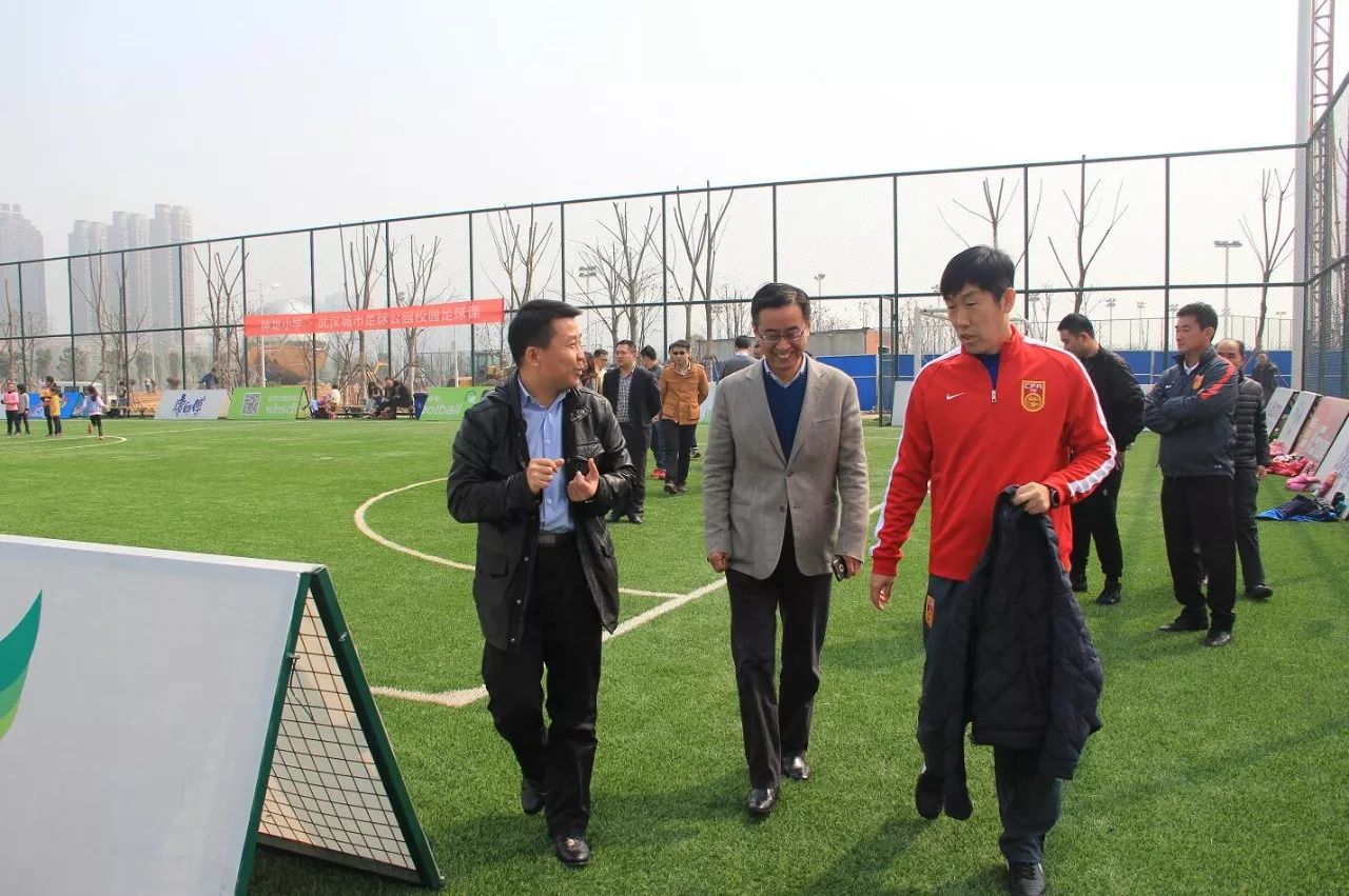 武漢廣告印刷公司_石獅定做宣傳冊 印刷廣告宣傳單_深圳市泛暉印刷廣告設(shè)計公司