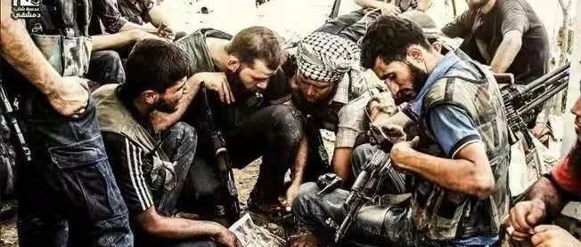 西方是如何把难民发展为恐怖分子，利用其发动混合战争的？