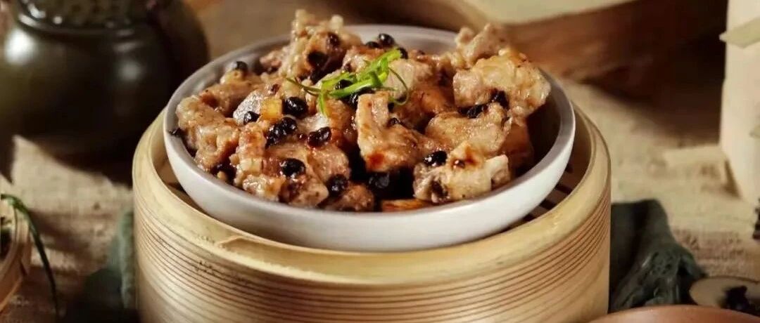 这样做豉汁蒸排骨，又香又嫩，汤汁更是绝！