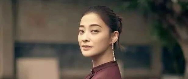 46岁梅婷“夜店热舞”火了！带孩子、家务都“不会”，却被2婚老公宠上天，她凭什么？