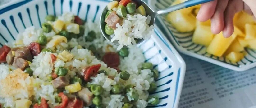 春天，就从一碗香气扑鼻的豌豆饭开始吧！