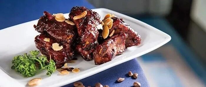 让排骨喝点咖啡，鲜嫩爆汁，越吃越香！