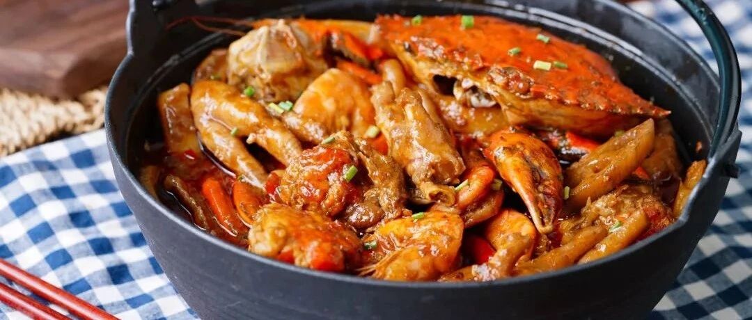 干饭人最爱，好吃到连汤汁都不剩下的肉蟹煲！