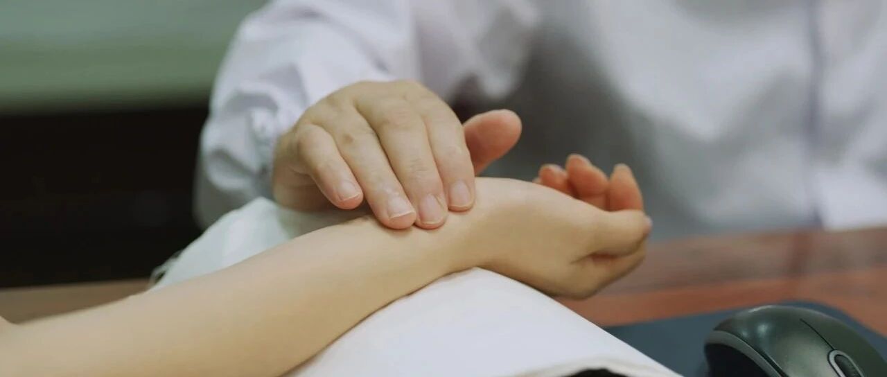 “中午吃了冰榴莲！”春节过后肠胃病高发，医生建议这样做