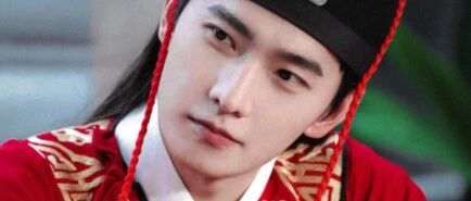 杨洋媚韩？王祖蓝领TVB进军内地？大鹏吃好友人血馒头？严屹宽杜若溪有二胎？已婚女演员乱到家？