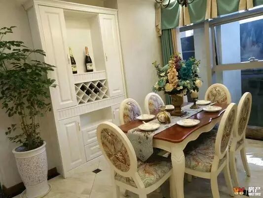 三室二厅二卫装修全套效果图_装修效果图三室一厅一卫_装修效果图歺厅