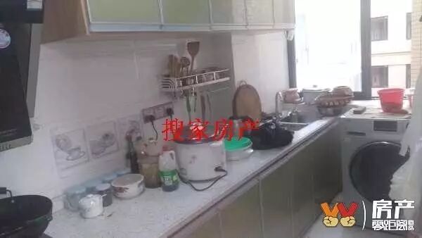 三室二厅二卫装修全套效果图_装修效果图三室一厅一卫_装修效果图歺厅