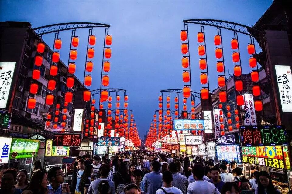 这两点,老城十字街都可以帮你做到!