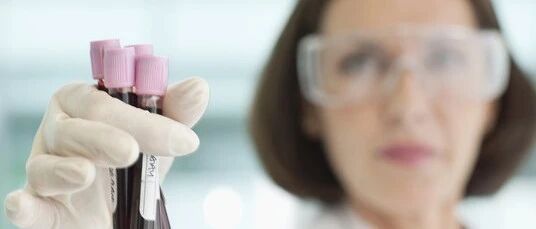 白血病刚停排异药物不久，发生皮疹要紧吗？