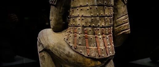 曾一连发九份“更正版”财报，现终于被证监会立案调查！