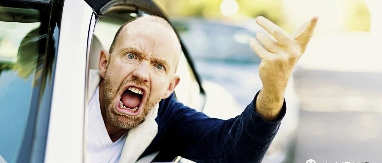 大股东违规占用10亿资金，公司五度延期回复问询函！上交所直接提监管要求！