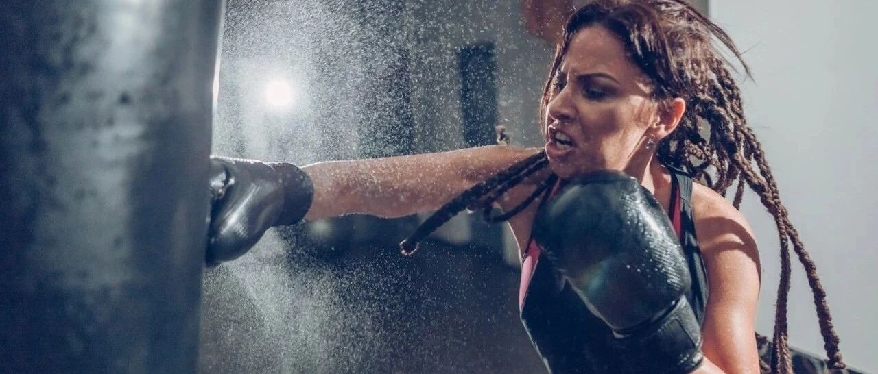 火力全开，风格切换已悄然发生！领涨主线已浮出水面……