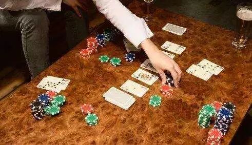 有效学习累积经验，无效学习浪费生命